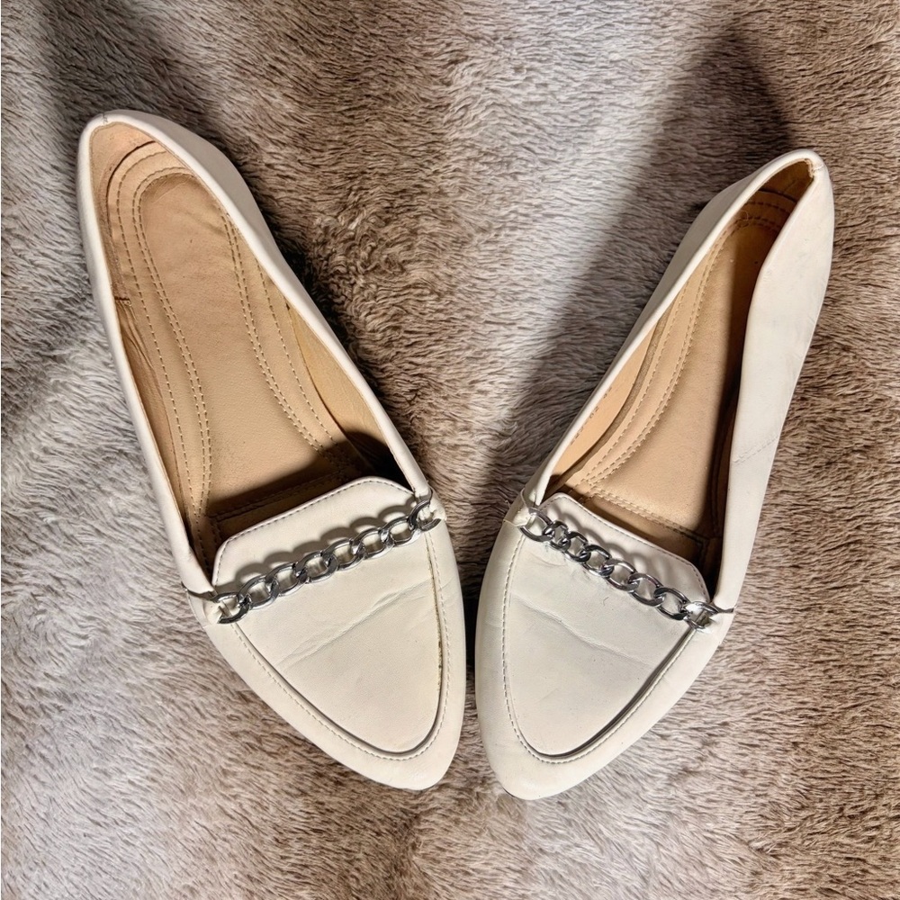 Elegant White Chain Loafers